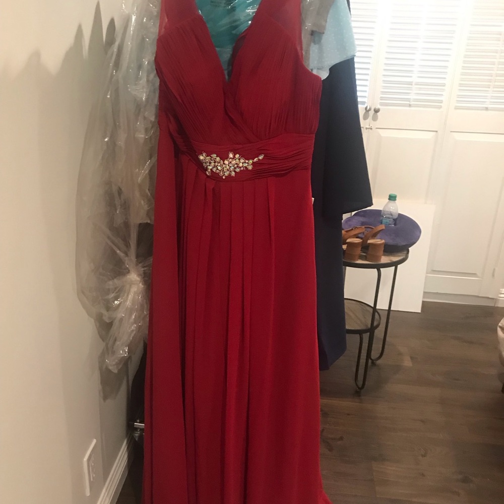 Selling my formal dresses